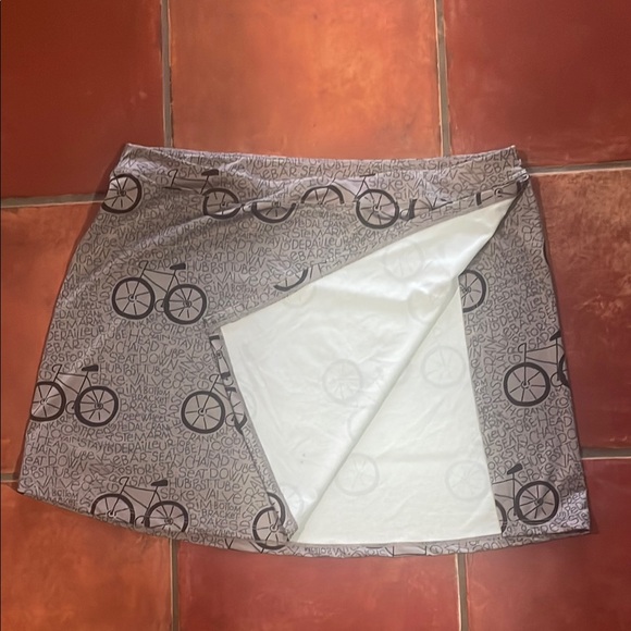 Terry Precision Cycling Mixie Bicycle Print Skirt - Picture 7 of 10